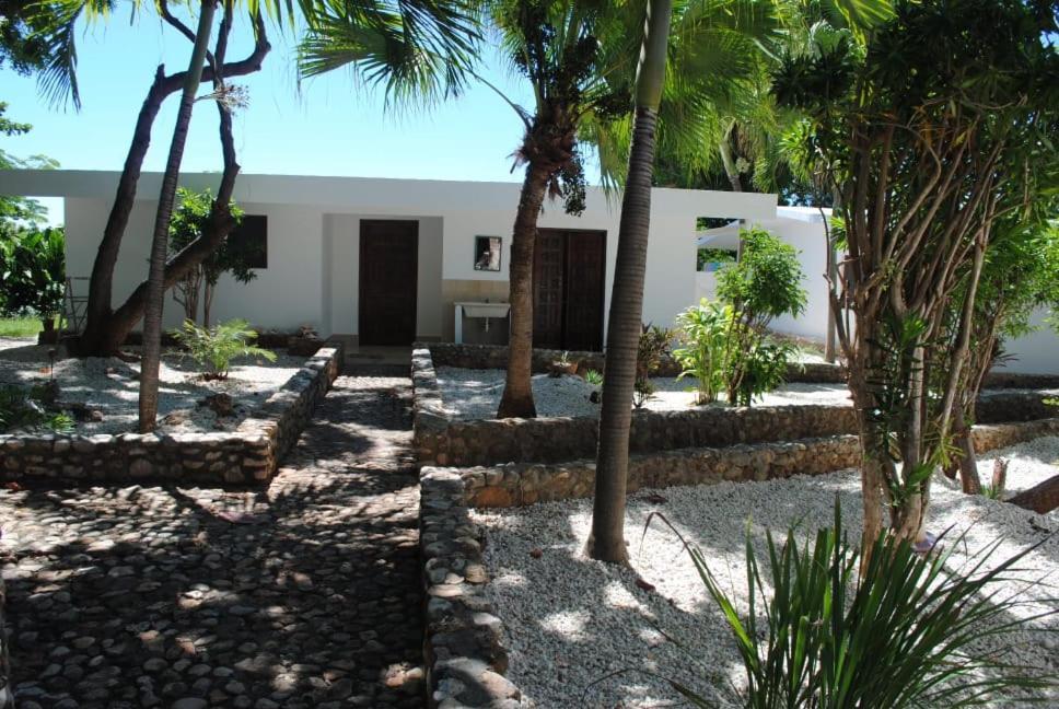 Casa Blanca Eco Hotel Barahona Eksteriør billede